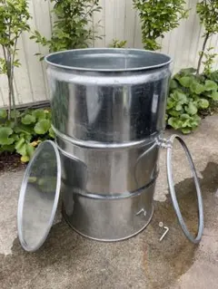 ドラム缶風呂 横置きタイプ 蓋あり、すのこ付き ドラム缶風呂 横置きタイプ すのこ付き 蓋あり - メルカリ