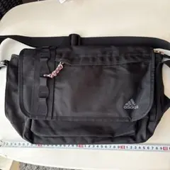 adidas ショルダーバッグ