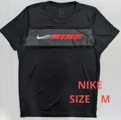 不動の人気！Nike DRI-FIT Tシャツ ブラック 赤ロゴがばえます！
