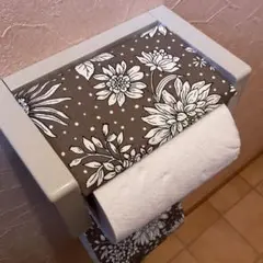 3059【2点100円、3点200円引き】花柄トイレットペーパーカバー