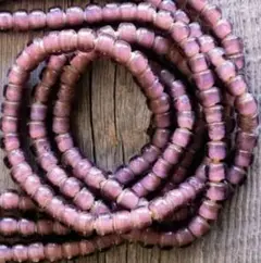 *White hearts beads