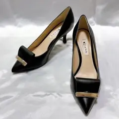 未使用✨DIANA ダイアナ　黒レザーパンプス【23.5cm】ポインテッドトゥ