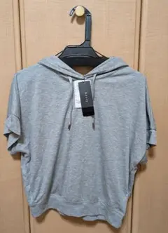 《新品》ketty フード付き　半袖Tシャツ グレー　M