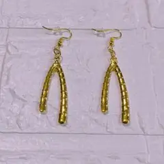 Item thumbnail for item 38112a9e-e75f-420f-946d-d41d7df1652d