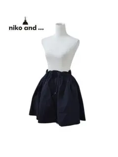niko and ... ニコアンド　ナイロン　ボリューム　フレア　ミニスカート