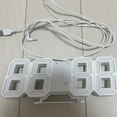デジタル表示 置時計 ホワイト