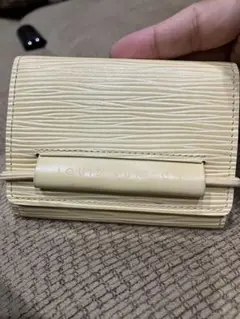 折財布
