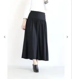 ボーダーズアットバルコニー　weekend gathered skirt