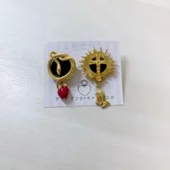 蛇 林檎 十字架 クロス モチーフピアス【値下げ】
