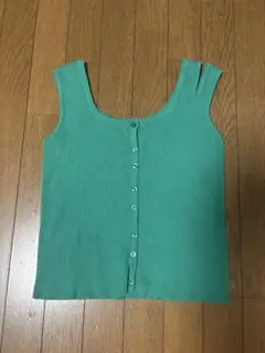 Kastane 肩スリッド ノースリーブ　タンクトップ