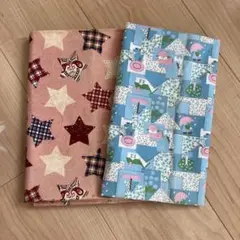 レトロな柄のはぎれ2枚組