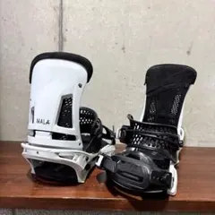 BURTON マラビータ ReFlex Mサイズ 白色 21-22モデル 箱付き BURTON マラビータ ReFlex Mサイズ 白色 21-22モデル 箱付き