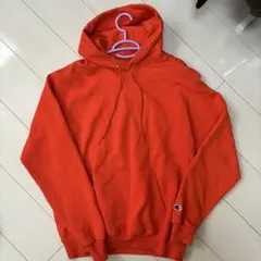 Champion オレンジ フード付きパーカー M