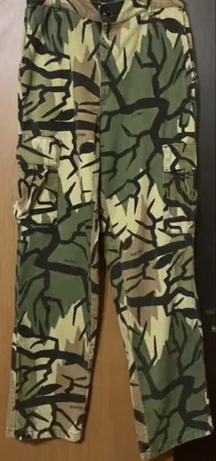 PREDATOR 迷彩カーゴパンツ PREDATOR Camouflage Cargo Pants | VOSTOK