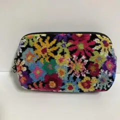 ⭐️本日限定お値下げ⭐️ アーンジヨー　ポーチ