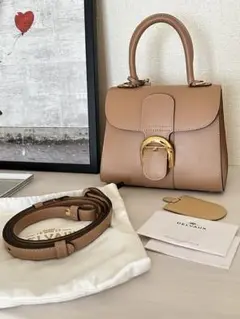 delvaux デルヴォー ブリヨン ボックスカーフ