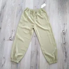 ラーモワールドゥリュクス　38　パンツ　新品　未使用　イエロー　黄色