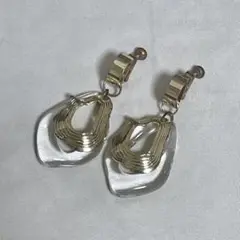 Item thumbnail for item 07ff59bd-1871-4308-8345-26cf011551c0