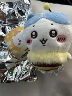 ちいかわ　ハチさんぬいぐるみ　セブンイレブン