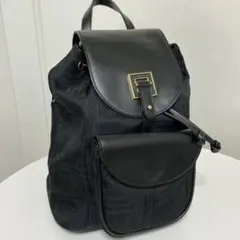 ニナリッチ　上品　リュック