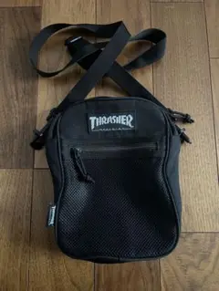 Thrasher 黒 ショルダーバッグ