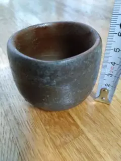 備前市無形文化財 榊原清人 備前焼 虹彩桟切茶盌 共箱共布栞 抹茶碗 抹茶茶碗 備前市無形文化財 榊原清人 備前焼 虹彩桟切茶盌 共箱共布