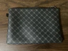 クラッチバッグ