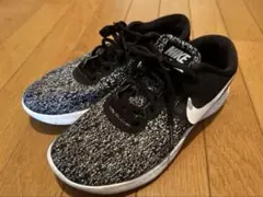 Nike ランニングシューズ ブラック/ホワイト　25.0cm