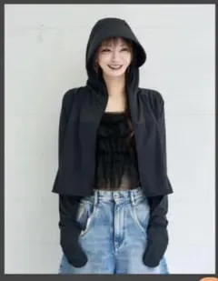 成瀬愛里 遮光パーカー 忍 ブラック 黒 美品