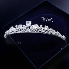 新品❁ティアラ アクセサリー ブライダル 結婚式 髪飾り ウェディング