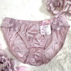 Item thumbnail for item 4a1b5973-677b-4989-b6ba-98fd23db8899