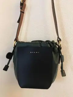 新品 marni マルニ ガセットバック