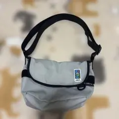 Item thumbnail for item 1a73e2e0-72ab-4e09-b326-6d0b6a3ed05a