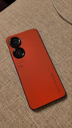 ASUS Zenfone 9 オレンジ色 本体