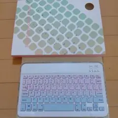 iPad カバー（キーボード・マウス付き、360度回転スタンド対応）