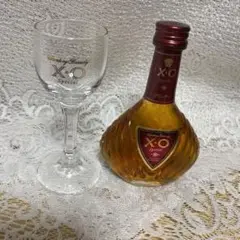 サントリーブランデーXOミニボトル50ml、ミニグラス付き