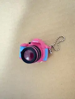 ガチャガチャ PENTAX K-r ミニチュアマスコット ピンク&アクア