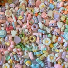 デコパーツ　モチーフ　プラパーツ　フラワー　ハンドメイド　新品