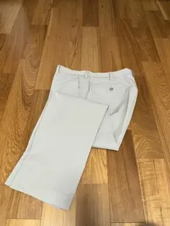 ユニクロ　感動パンツ　コットンライク　ベージュ　85cm×73cm