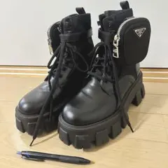 PRADA モノリス コンバットブーツ