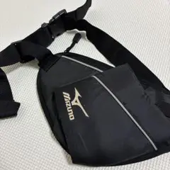 ミズノ　ランニング　ウエストポーチ　ブラック