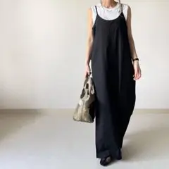 【新品未使用】サロペット オーバーオール オールインワン バックフリル 美脚