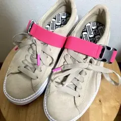 PUMA プーマ スニーカー 24.5 ベージュ zozo 蛍光ピンク 匿名配送
