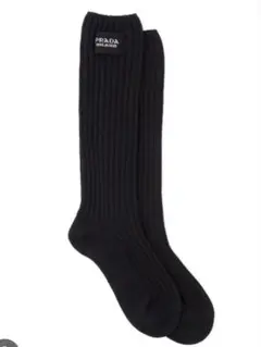 新品 定番 PRADA プラダ 靴下 ソックス ロング ロゴプレート 三角ロゴ 新品 定番 PRADA プラダ 靴下 ソックス ロング ロゴプレート