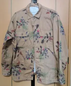 ADAM ET ROPÉ 花柄長袖シャツ