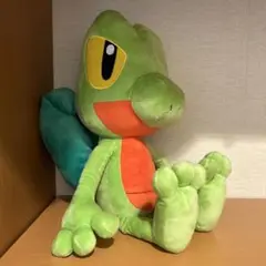 ポケモン 等身大キモリ ぬいぐるみ おすわり ver. Amazon.co.jp: ポケモンセンターオリジナル ぬいぐるみ キモリ