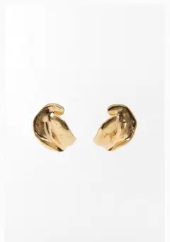 ZARA ザラ　ゴールドツイストピアス　今季購入