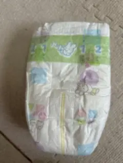 赤ちゃんオムツ Mサイズ4枚