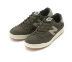 ニューバランス　スニーカー　28センチ　New Balance CRT300RC