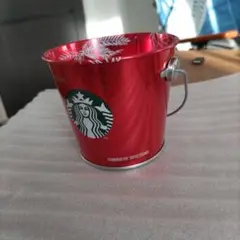 スターバックス　VIA ホリデー　バケツ缶